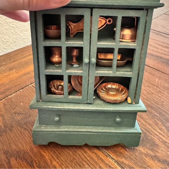 Vintage handmade Miniature green Wooden Hutch Accessories Dollhouse Wall Hanging - Picture 4 of 5